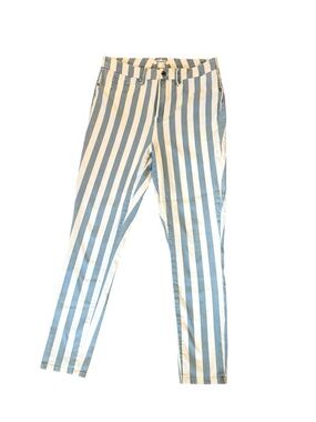 Good American Good Legs Cropped Striped Denim in Blue and White, Size 10/30